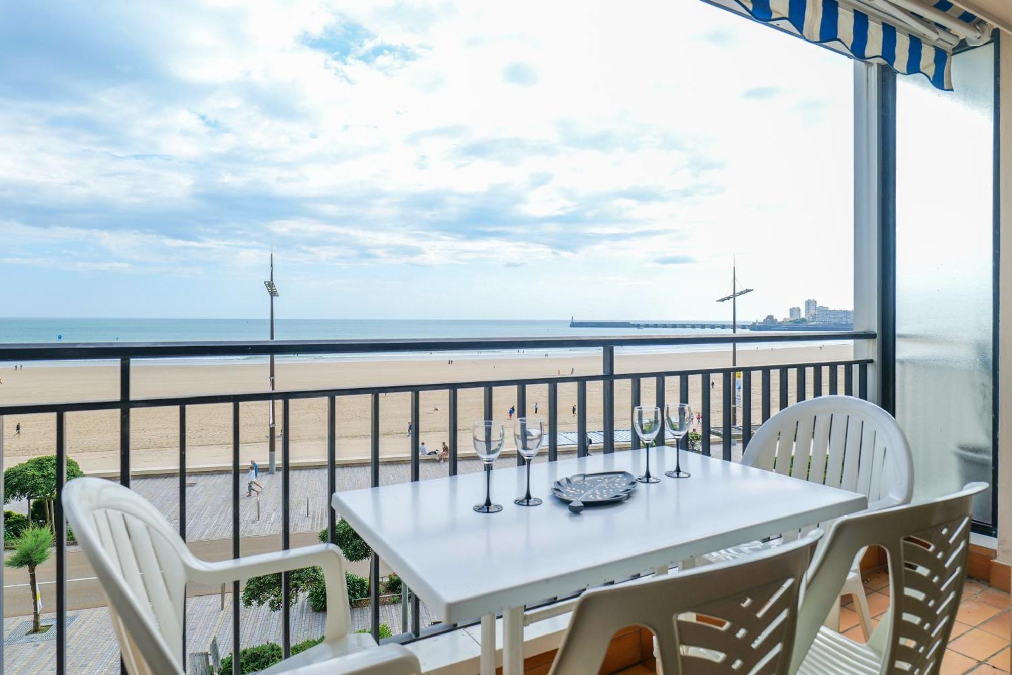 Appartement Avec Vue Sur La Baie Des Sables D'Olonne - 4 Personnes Les Sables-dʼOlonne Exterior foto